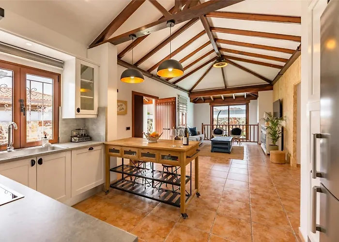 Willa Paula's Dream Private Pool By Holidays *