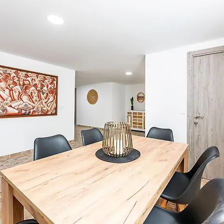 Villa Luxury Paula's Dream Private Pool By Holidays