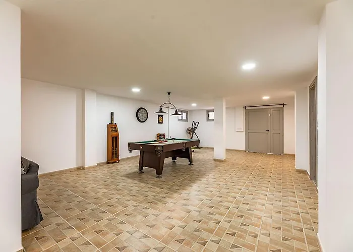 Paula's Dream Private Pool By Holidays Villa